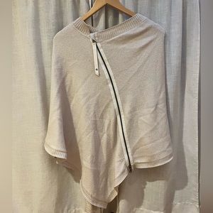 Lululemon On The Go Poncho in Heathered Angel Wing